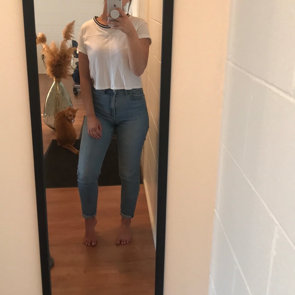 white t-shirt